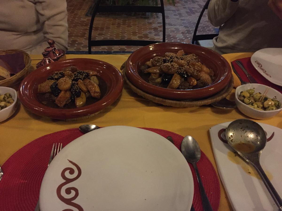 Riad El Ma مكناز المظهر الخارجي الصورة